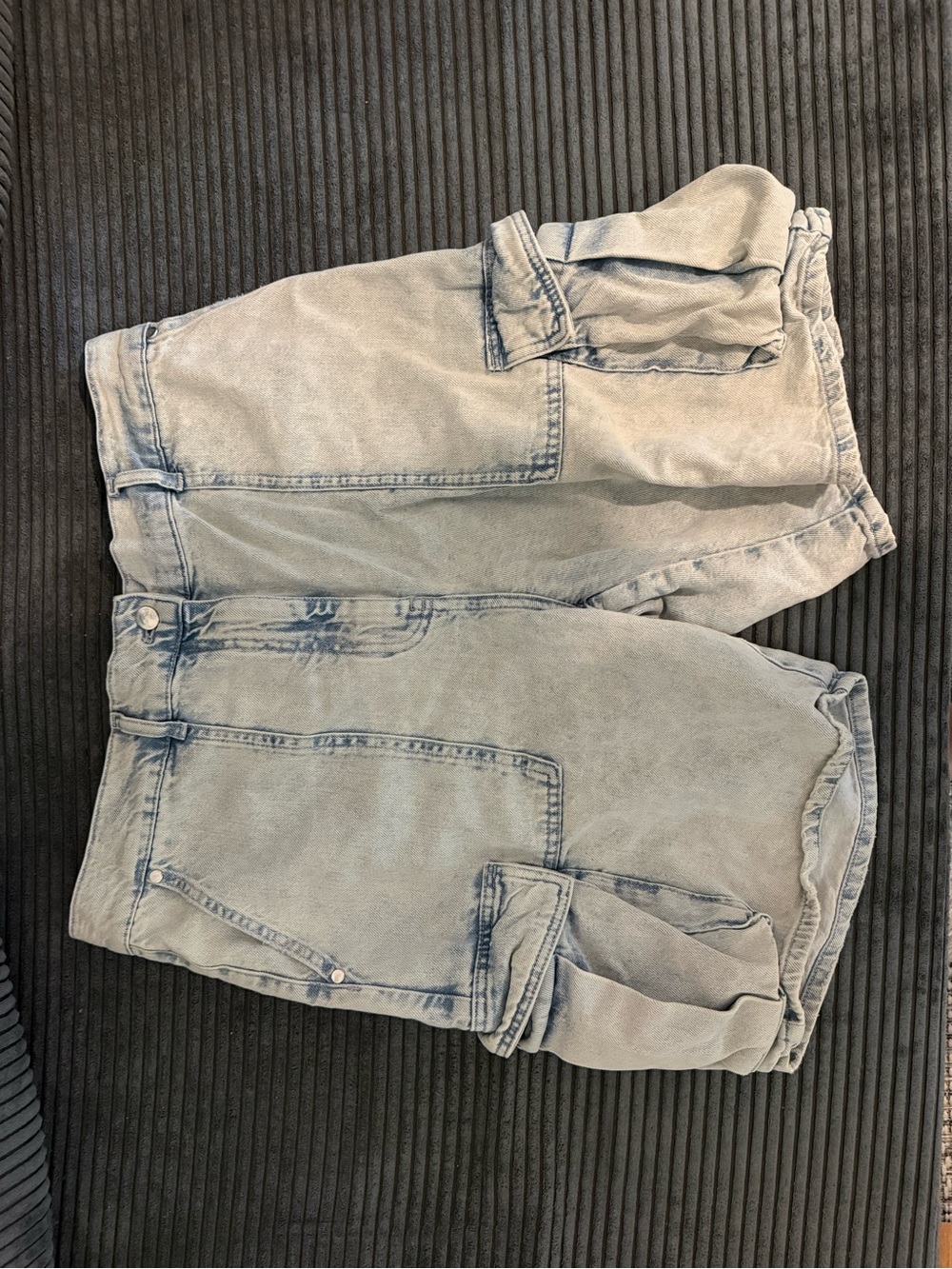 Light Wash Beachy Denim Cargo Shorts